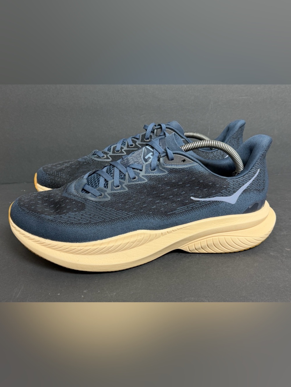 HOKA Mach 6 LA Mens 12D Varsity Navy Black Running Shoes BARELY WORN